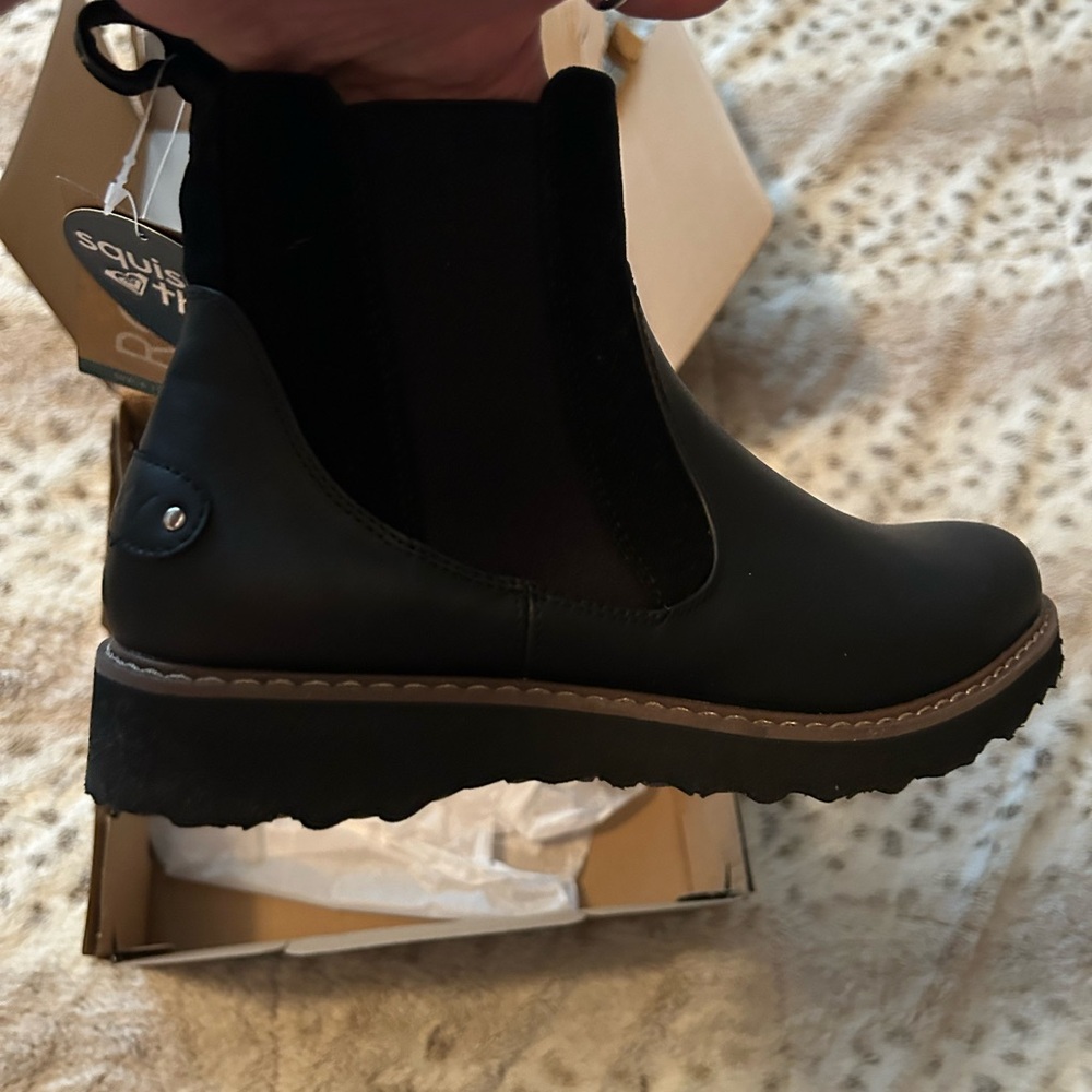 Ladies Roxy pull on boots - Picture 2 of 5